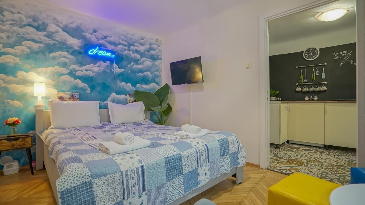 Old Town City Center Apartments Braşov Eksteriør billede