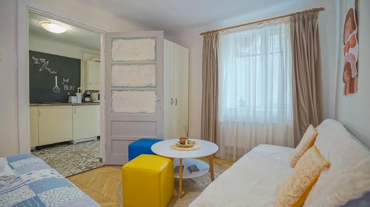 Old Town City Center Apartments Braşov Eksteriør billede