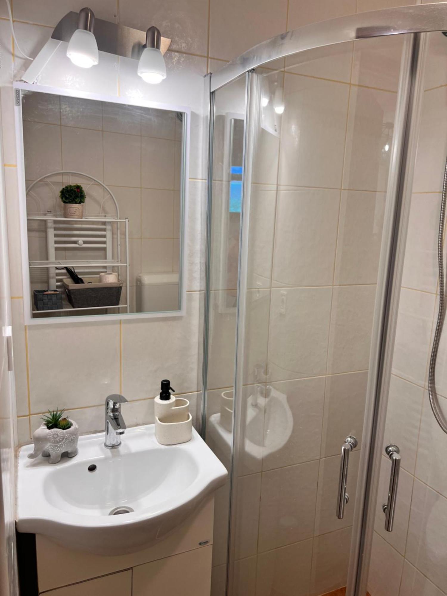 Old Town City Center Apartments Braşov Eksteriør billede